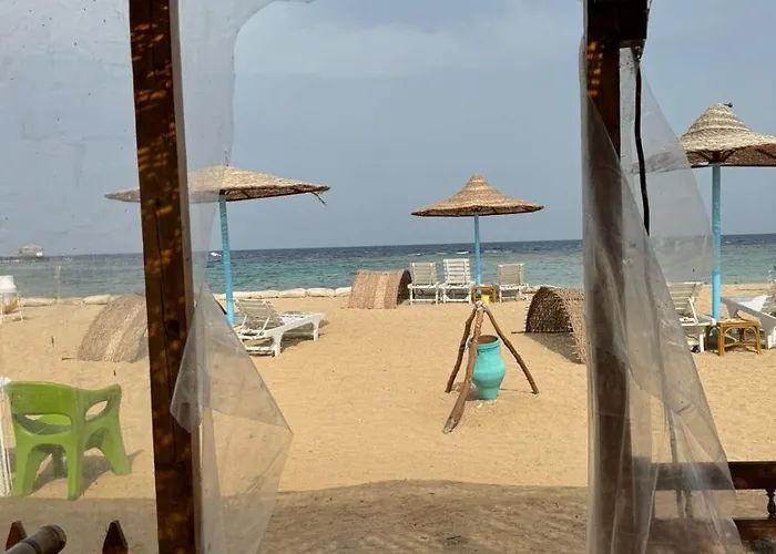 Ziena Marvel Camp مكان تخييم El Qoseir